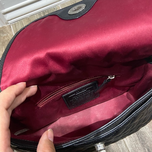 Coach purse - Picture 5 of 7